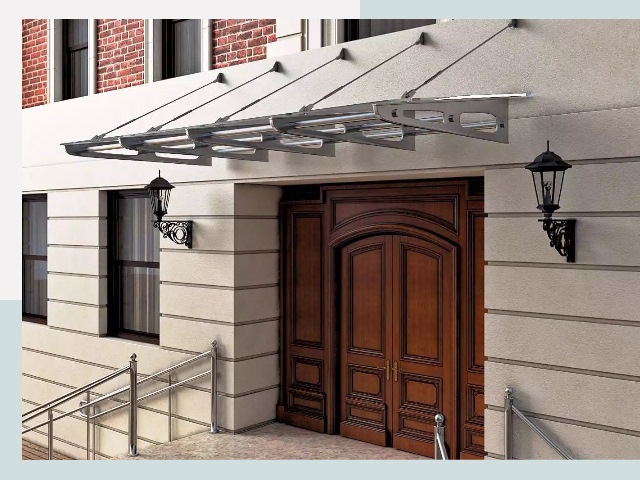 Металлические козырьки от 620 руб. в Шадринске